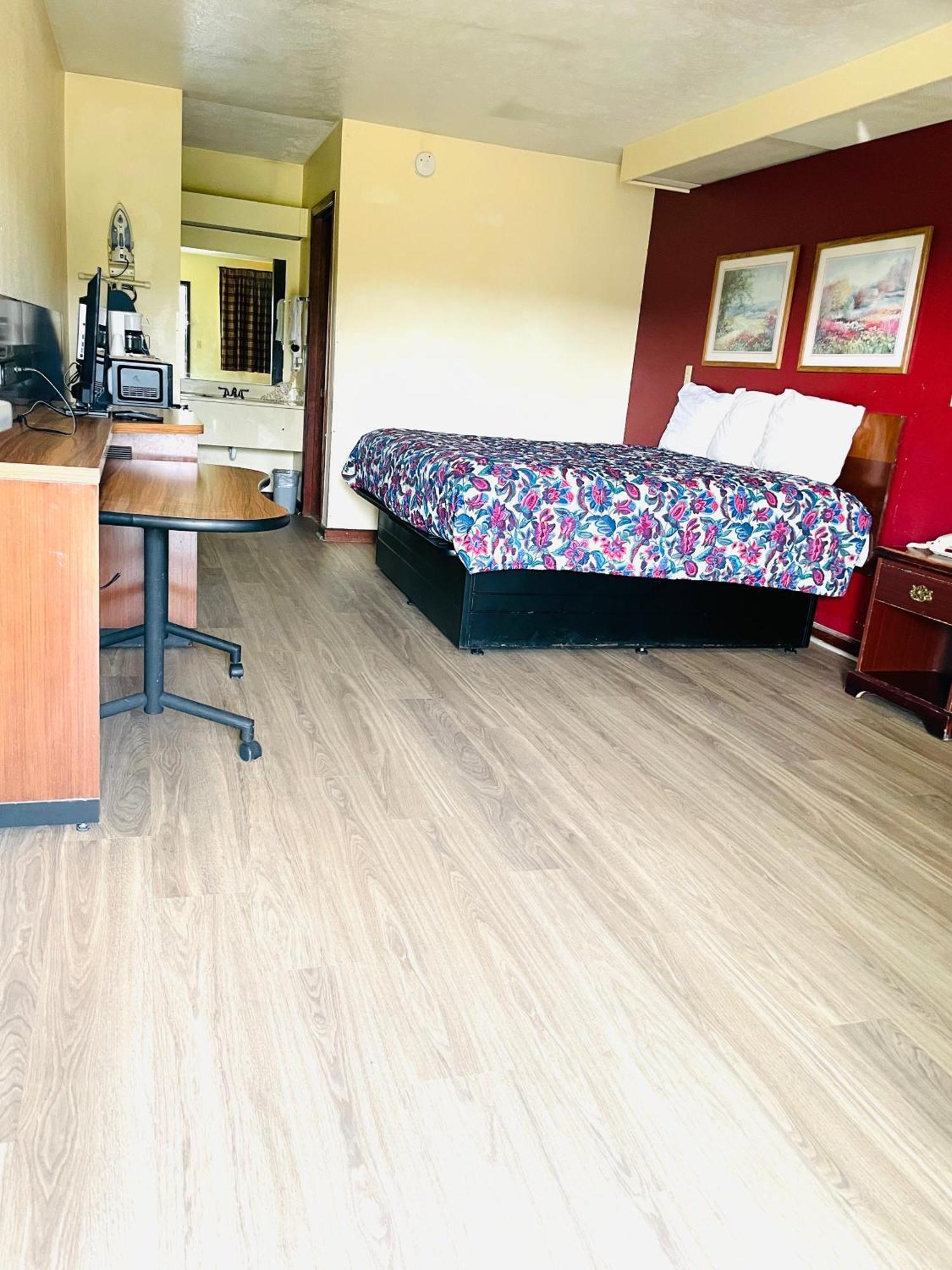 Western Inn Express Hazlehurst Bagian luar foto